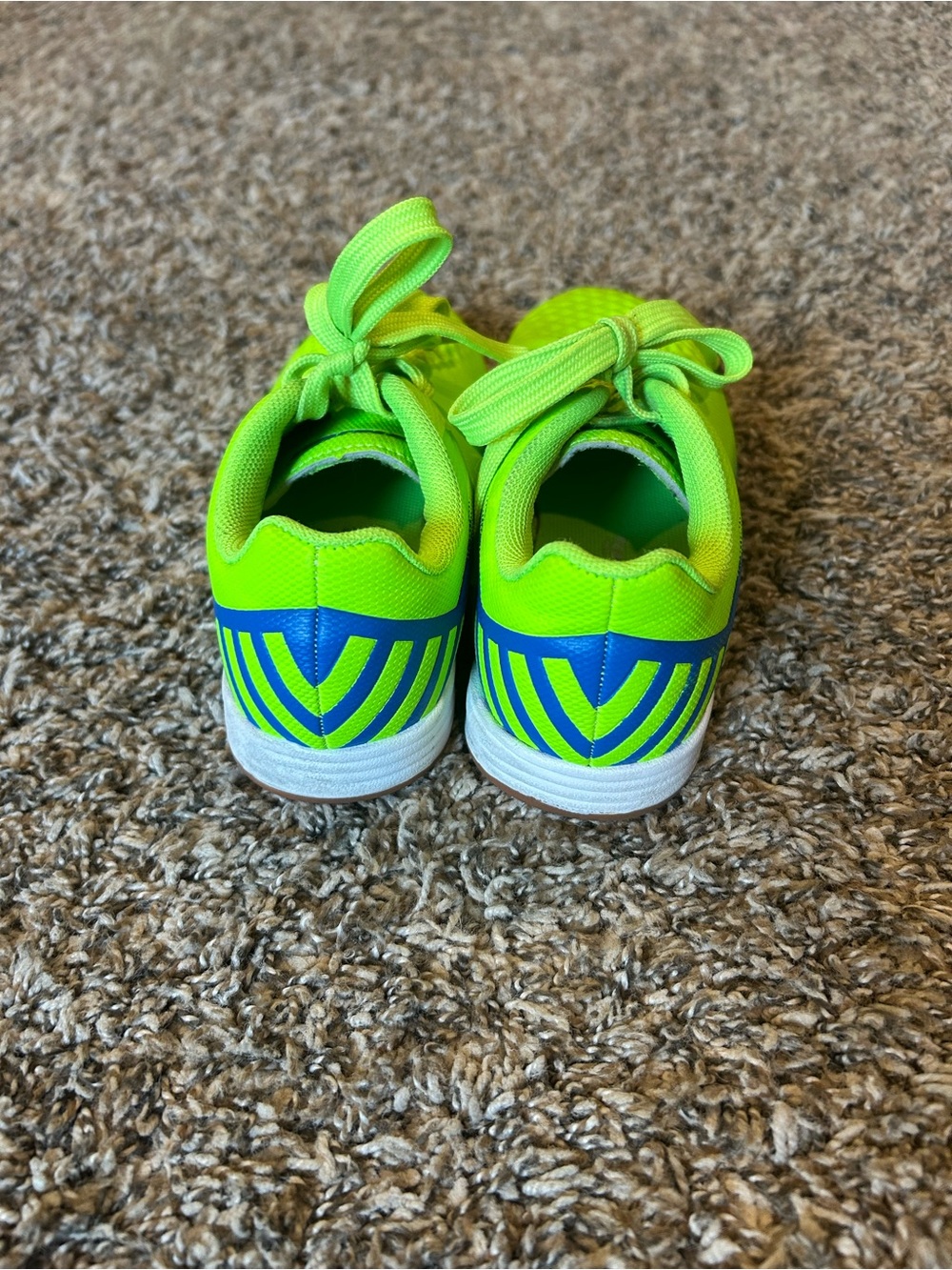Vizari indoor soccer shoes - Picture 4 of 6